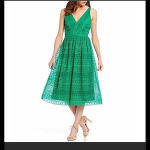 Beautiful Green Dress NWT 6